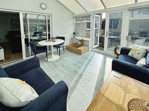 Photo 8- click for photo gallery